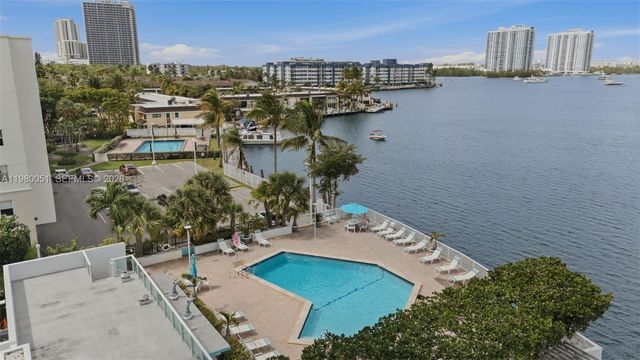 2841 NE 163rd Street 802, North Miami Beach, FL 33160