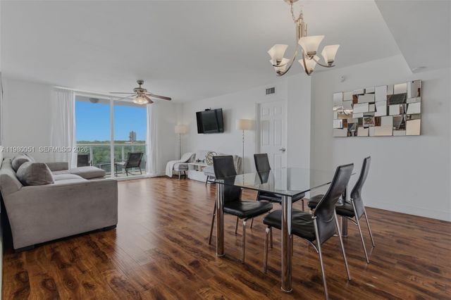 2841 NE 163rd Street 802, North Miami Beach, FL 33160