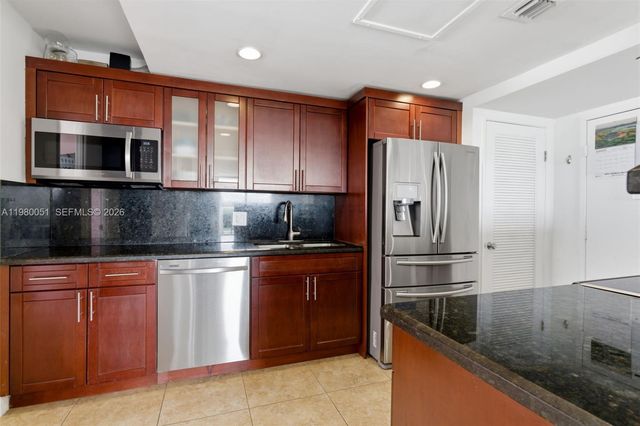 2841 NE 163rd Street 802, North Miami Beach, FL 33160