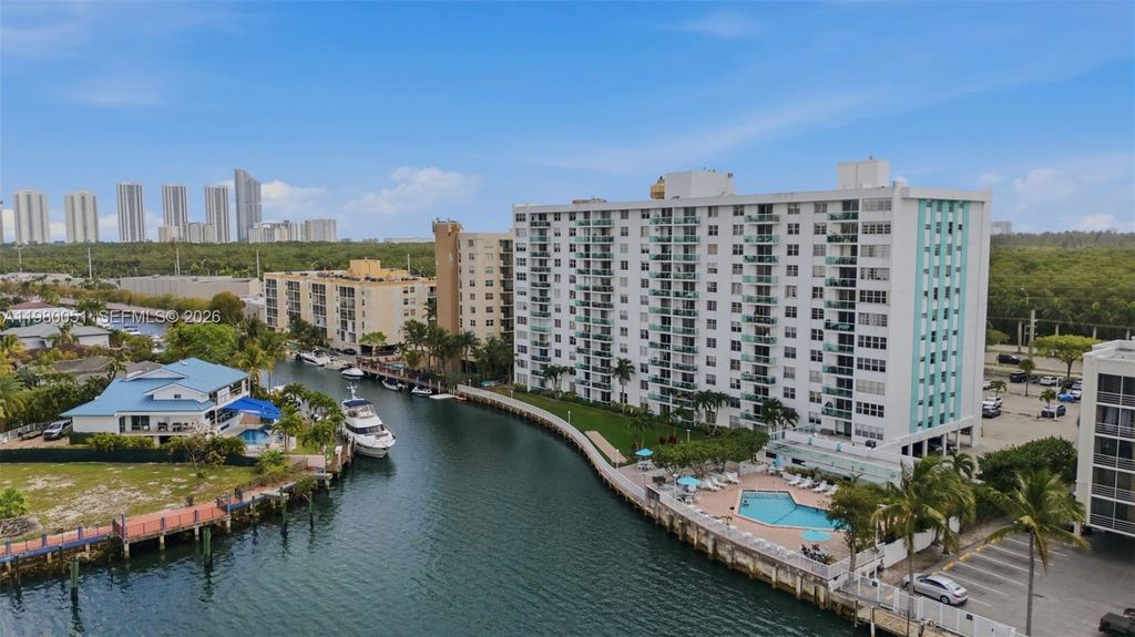 2841 NE 163rd Street 802, North Miami Beach, FL 33160