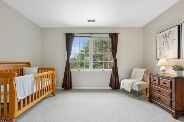 7 Sun Valley Way, Washington Twp., NJ 07853