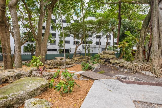 1901 S River Drive 5A, Miami, FL 33125