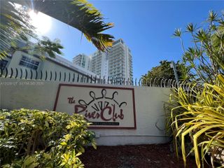 1901 S River Drive 5A, Miami, FL 33125
