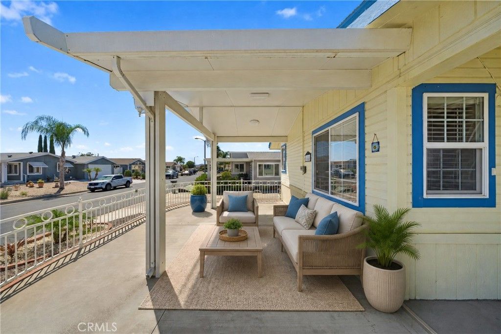 38055 Calle Amigable, Murrieta, CA 92563 — photo 2