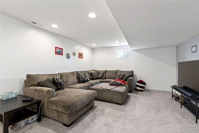 10023 Washington Glen Drive, Washington Twp, OH 45458