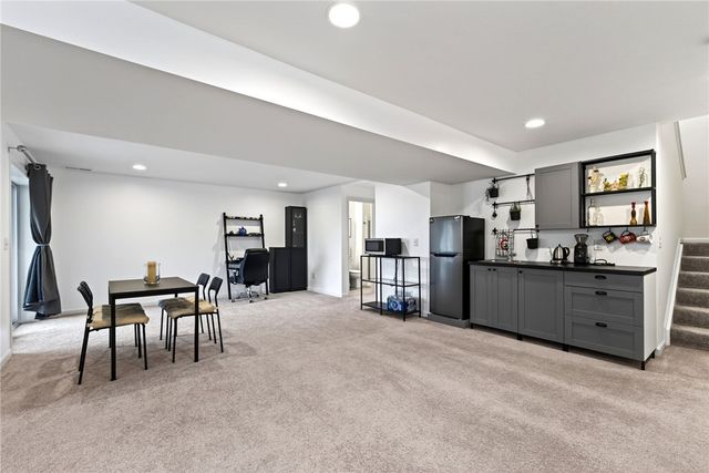 10023 Washington Glen Drive, Washington Twp, OH 45458