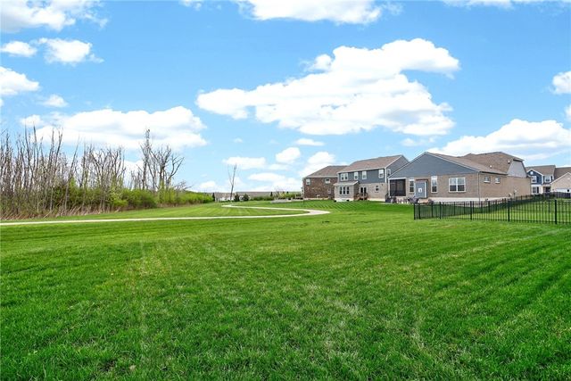 10023 Washington Glen Drive, Washington Twp, OH 45458