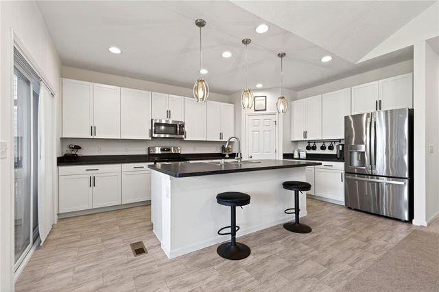 10023 Washington Glen Drive, Washington Twp, OH 45458