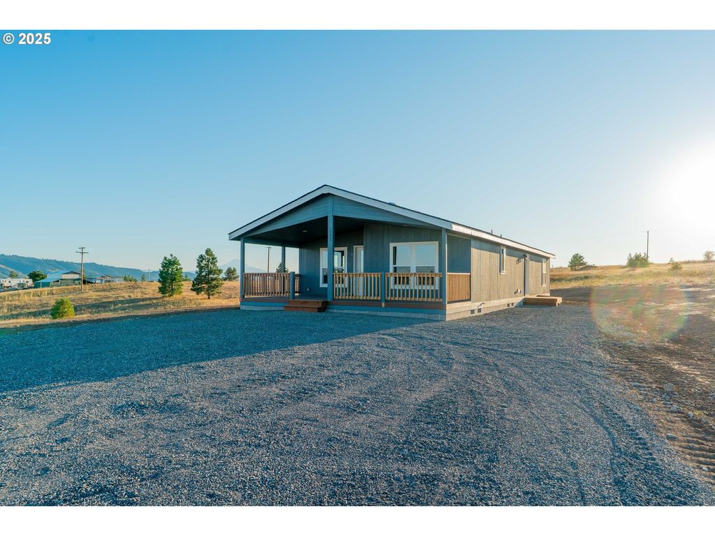 955 High Prairie Rd, Lyle, WA 98635