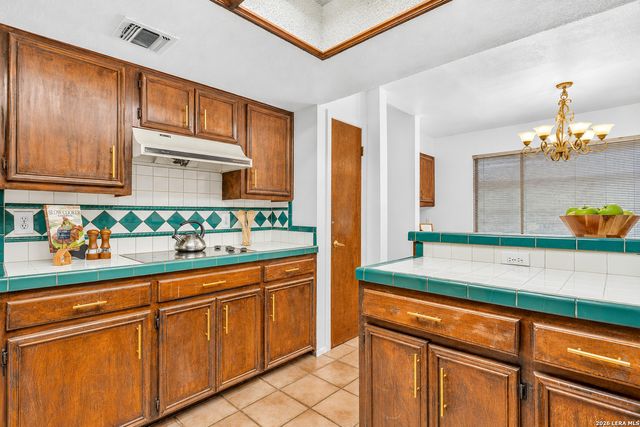 13067 N HUNTERS CIR, San Antonio, TX 78230