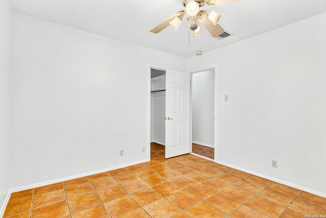 13067 N HUNTERS CIR, San Antonio, TX 78230