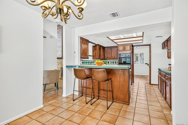 13067 N HUNTERS CIR, San Antonio, TX 78230