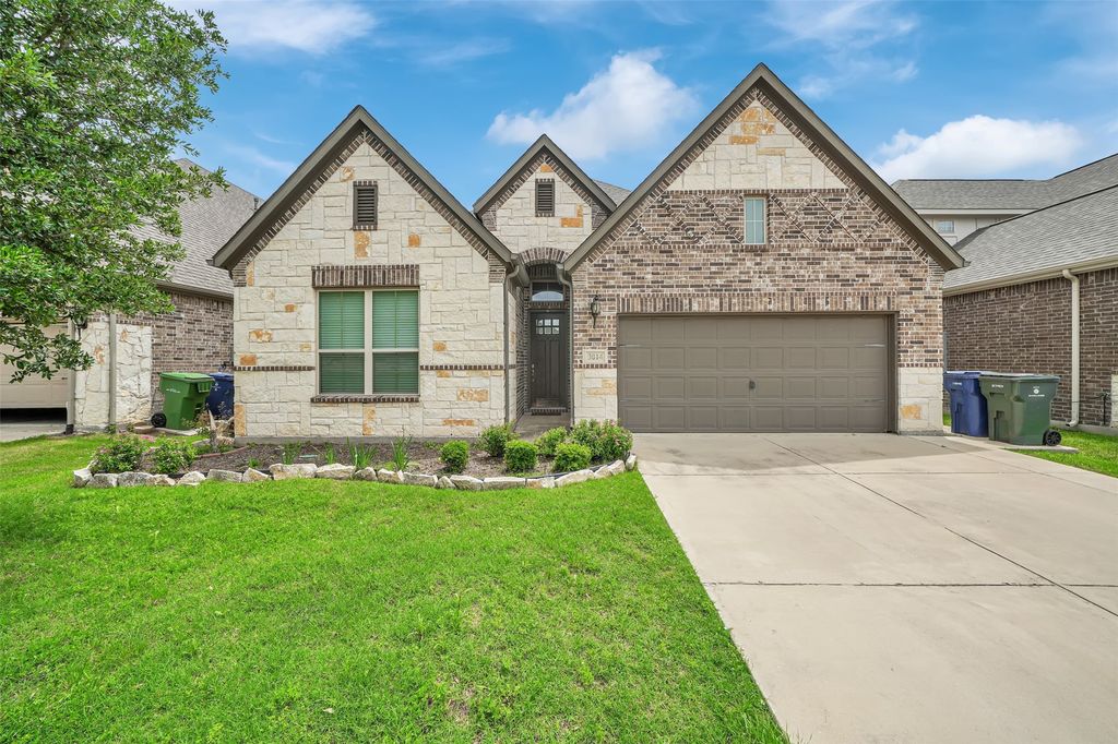 3014 Grand Bay Drive, Garland, TX 75040