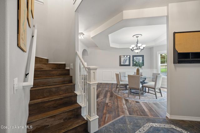 3825 E ENGLISH POINT RD, Hayden, ID 83835