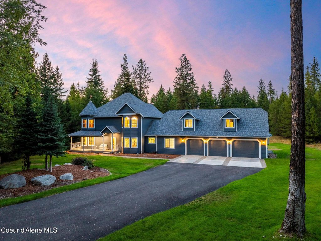 3825 E ENGLISH POINT RD, Hayden, ID 83835