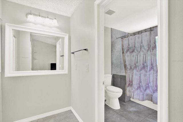 5844 RED CEDAR LANE, Tampa, FL 33625