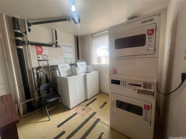 1452 Liholiho Street 205, Honolulu, HI 96822