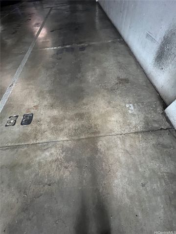 1452 Liholiho Street 205, Honolulu, HI 96822