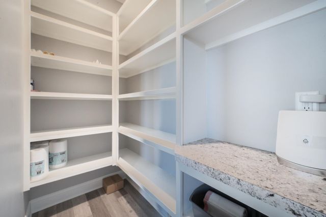 1604 N Shadow Rock Dr, Andover, KS 67002