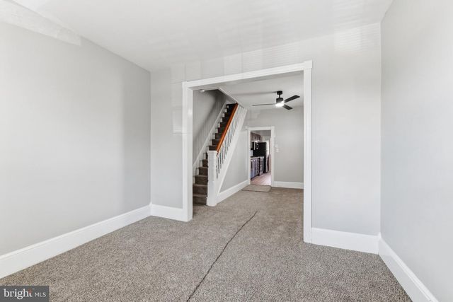 32 N WYOMISSING AVE, Reading, PA 19607