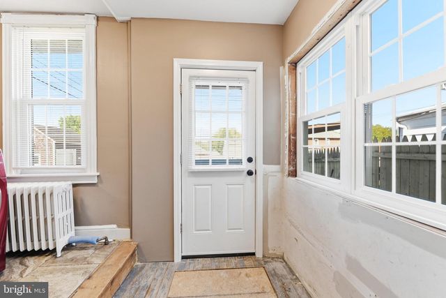 32 N WYOMISSING AVE, Reading, PA 19607