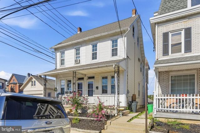 32 N WYOMISSING AVE, Reading, PA 19607