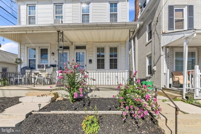 32 N WYOMISSING AVE, Reading, PA 19607