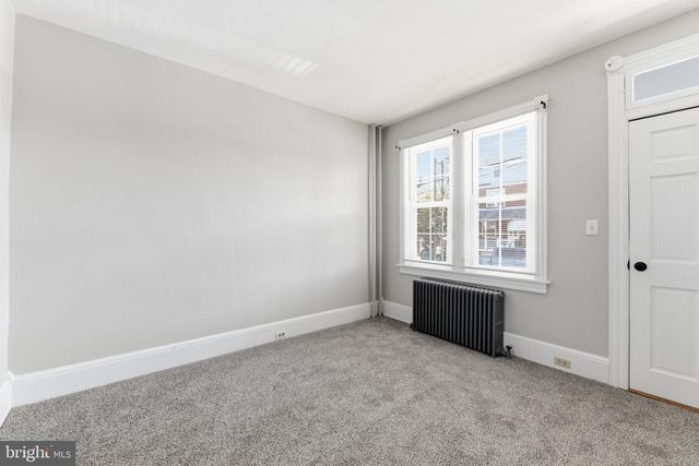 32 N WYOMISSING AVE, Reading, PA 19607