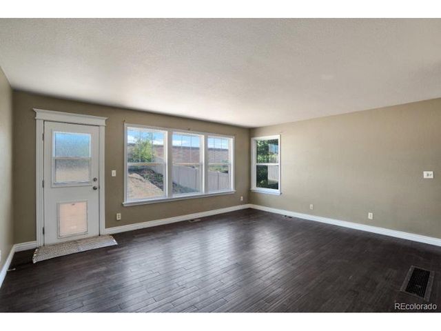 10712 Dayton Way, Commerce City, CO 80640