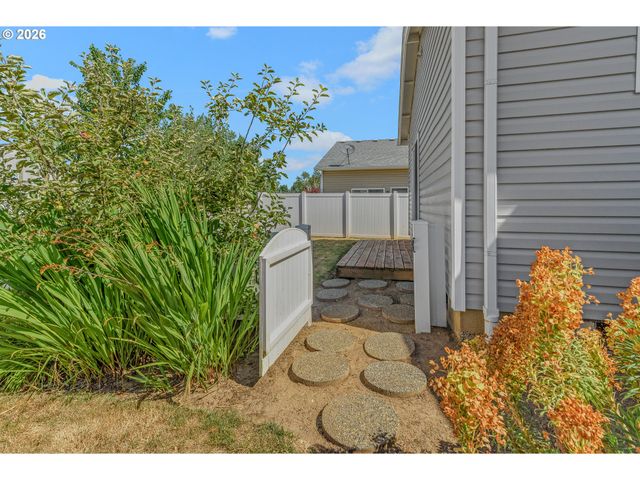 7602 Ne 61ST Way, Vancouver, WA 98662