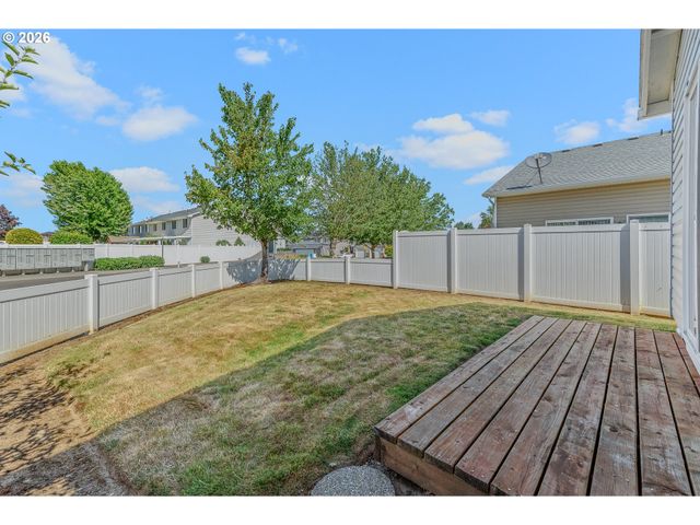 7602 Ne 61ST Way, Vancouver, WA 98662