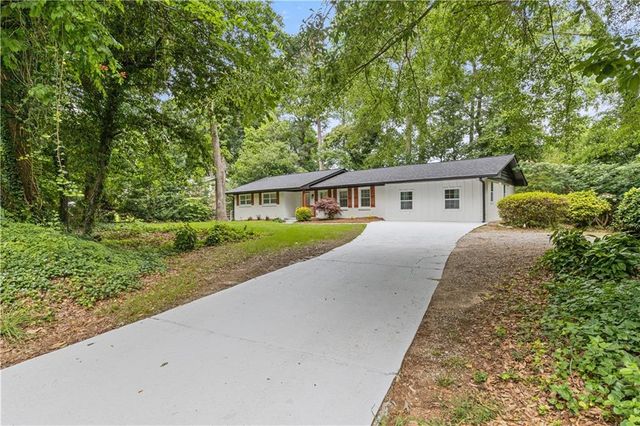 3614 N Druid Hills N Road, Decatur, GA 30033