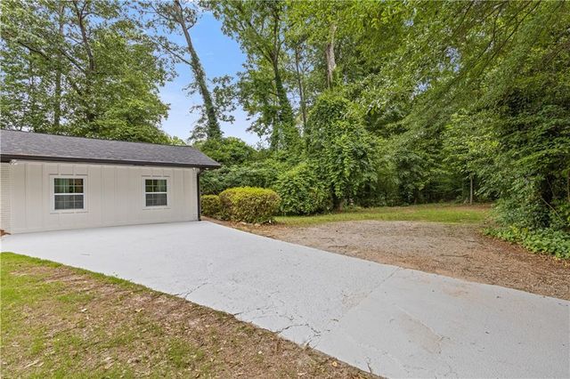 3614 N Druid Hills N Road, Decatur, GA 30033