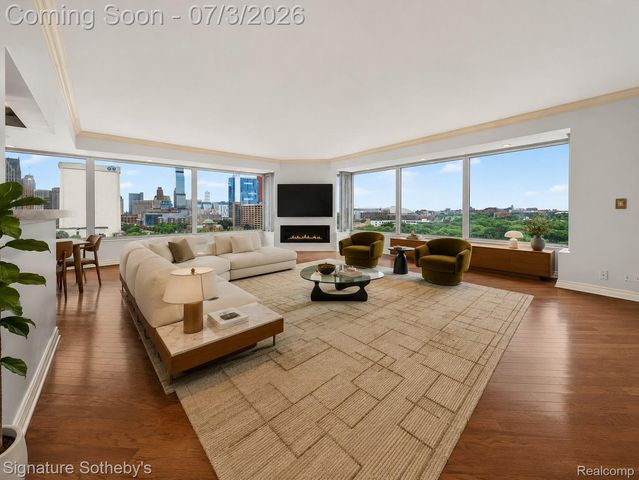 1300 E Lafayette Street 912, Detroit, MI 48207