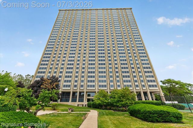 1300 E Lafayette Street 912, Detroit, MI 48207