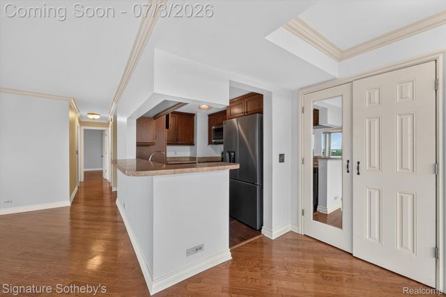 1300 E Lafayette Street 912, Detroit, MI 48207