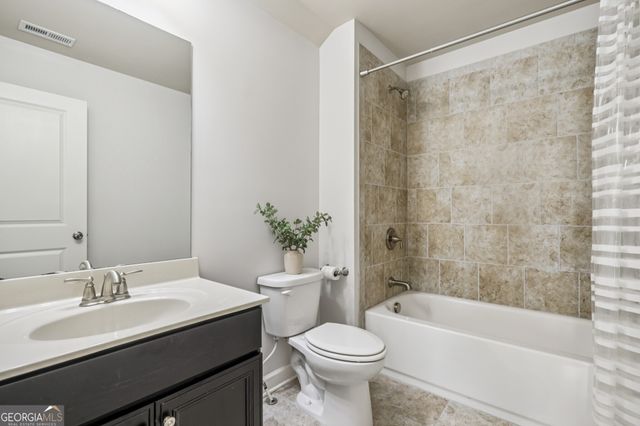 7895 Crownpoint Drive, Alpharetta, GA 30005