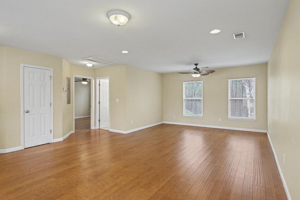 Image 23 of property listing at 132 Cypress View Road, Goose Creek, SC 29445