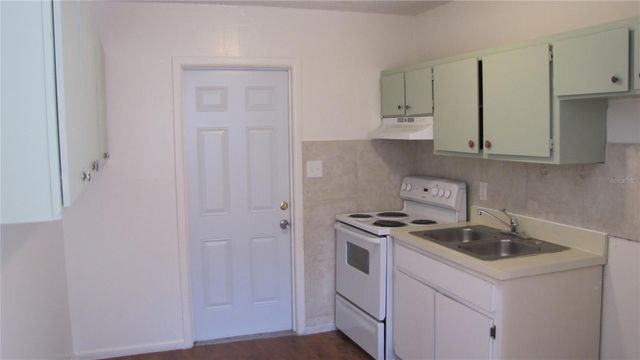 10807 N 11TH STREET, Tampa, FL 33612