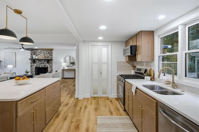 185 Linda Lane SE, Mableton, GA 30126