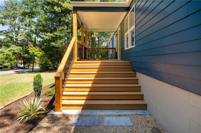 185 Linda Lane SE, Mableton, GA 30126