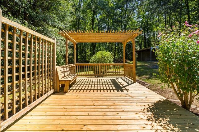 185 Linda Lane SE, Mableton, GA 30126