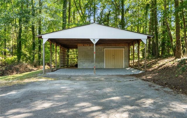 185 Linda Lane SE, Mableton, GA 30126