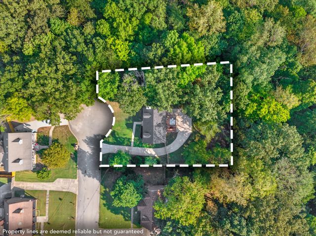 1035 Foxmoor Dr, Clarksville, TN 37042