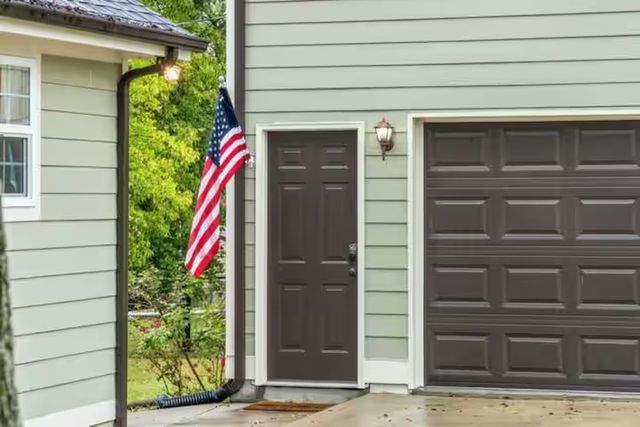 206 E St, Clarksville, TN 37042