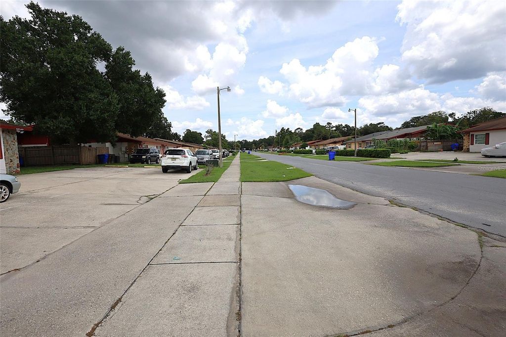 Image 16 of property listing at 4179 SPITFIRE AVENUE, Kissimmee, FL 34741