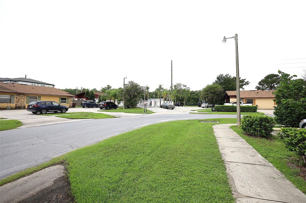 Image 17 of property listing at 4179 SPITFIRE AVENUE, Kissimmee, FL 34741