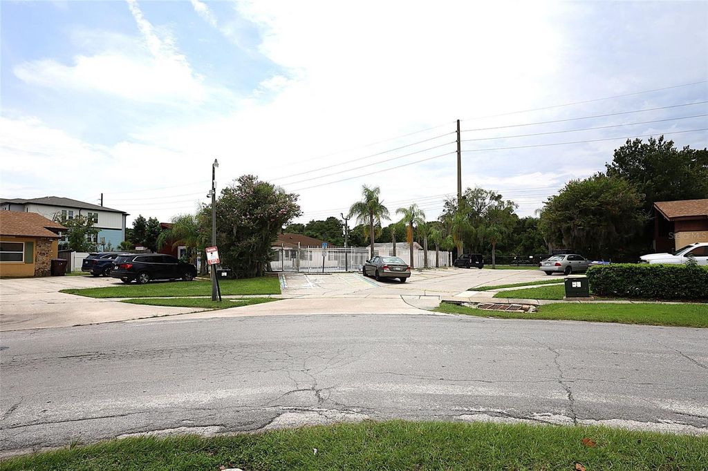 Image 18 of property listing at 4179 SPITFIRE AVENUE, Kissimmee, FL 34741