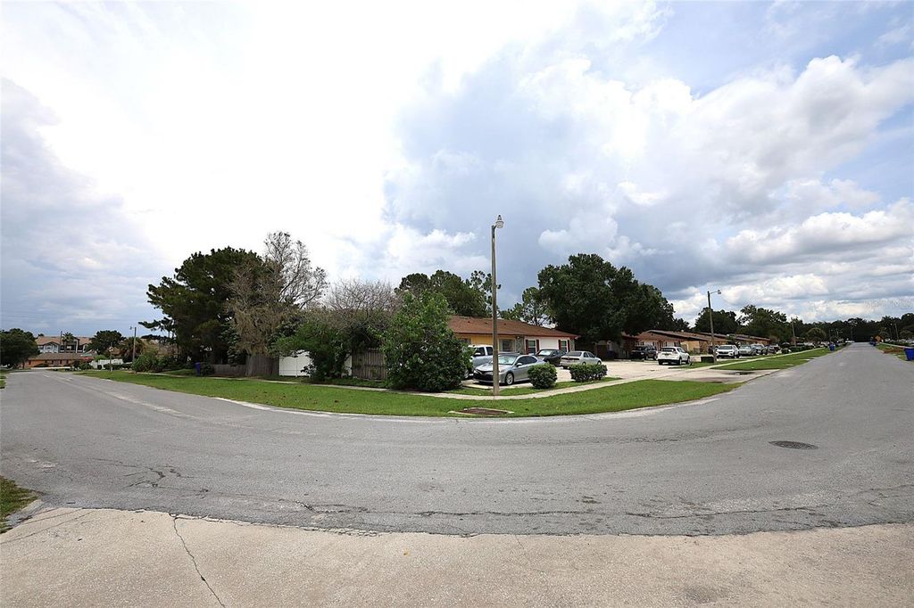 Image 21 of property listing at 4179 SPITFIRE AVENUE, Kissimmee, FL 34741