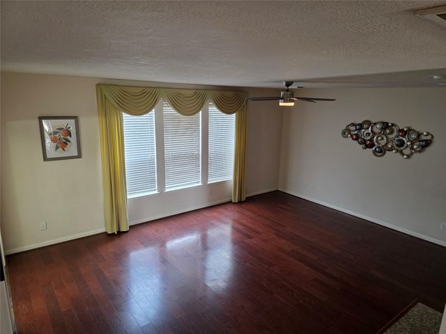 2715 Riverhollow Lane, Sugar Land, TX 77479